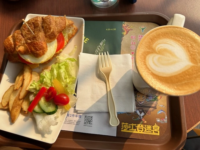 伯朗咖啡館礁溪店