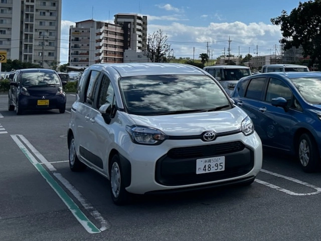 Toyota Sienta