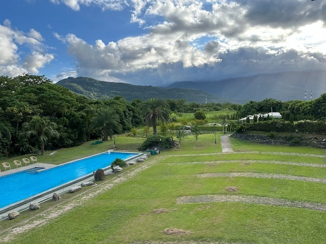 夏洛克villa民宿