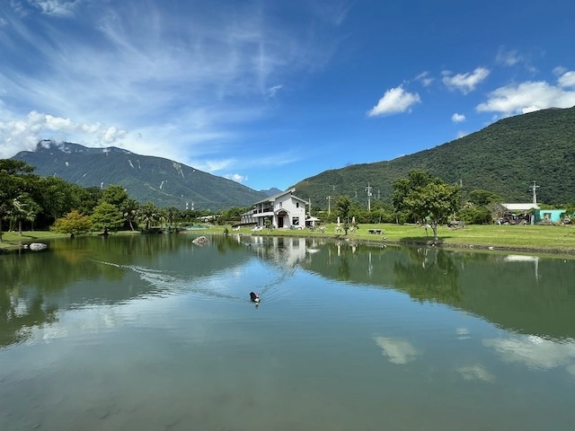 夏洛克villa民宿